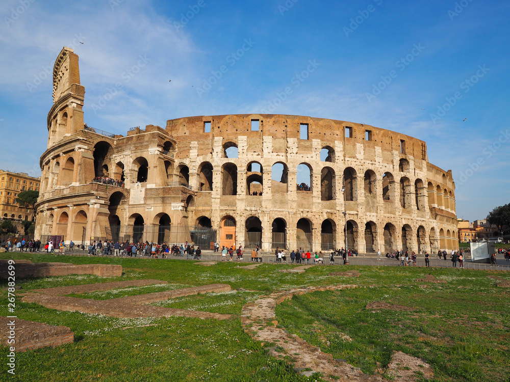 Colosseum, World Heritage of Italy With the greatness of the Romans