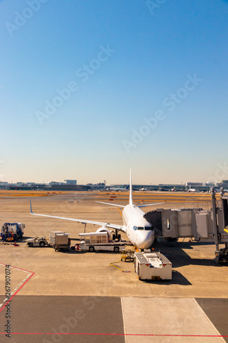 飛行機 アドビストックのデザイン かべいろ Com おしゃれ壁紙リフォーム貼り替え インクジェット壁紙のかべいろ Com