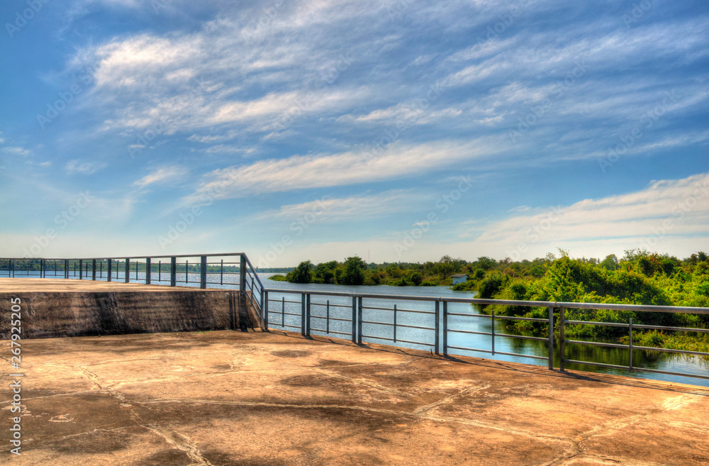 Pakmun Dam