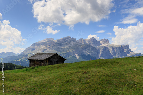 baita in val Badia, Dolomiti
