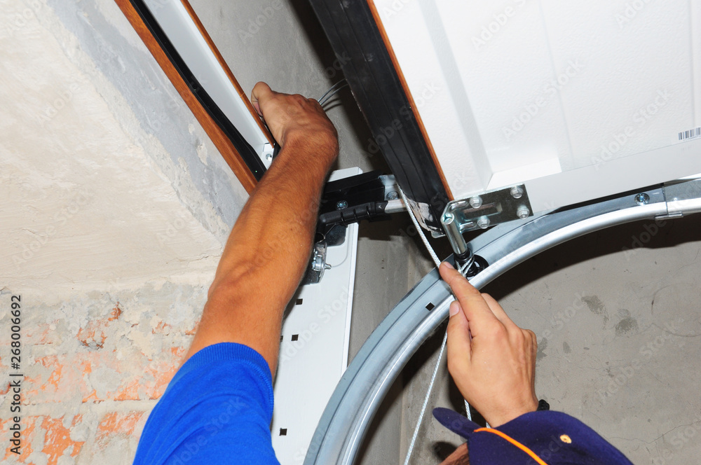 Contractor Repair And Install Garage, How To Replace A Broken Garage Door Spring