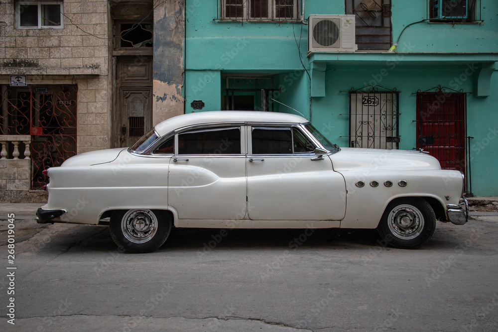 Fototapeta premium habana vintage car, american classic car, cuba, Habana, American Vintage Cars, cuban cars, classic cars, lifestyle car