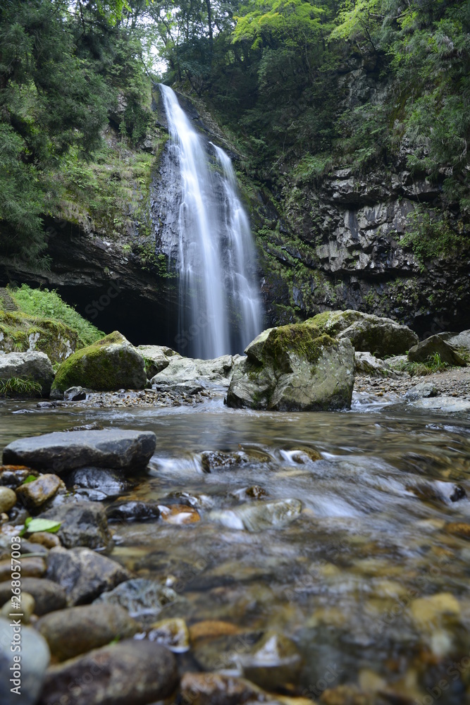 Fototapeta premium 島根県,龍頭が滝