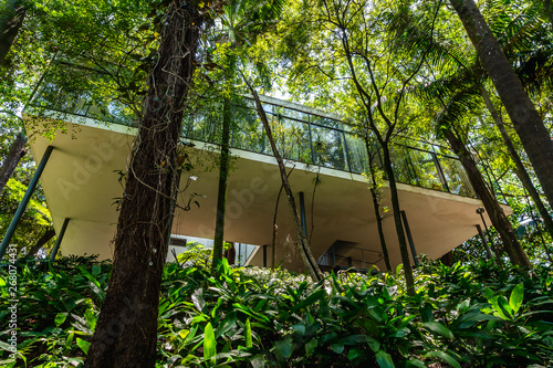 Casa de Vidro - Instituto Lina Bo Bardi - São Paulo © Julio