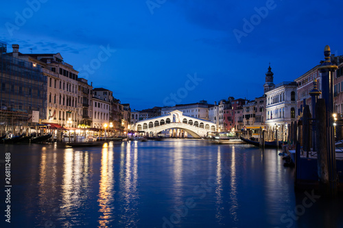 Rialto Bridge, Venice © erika8213