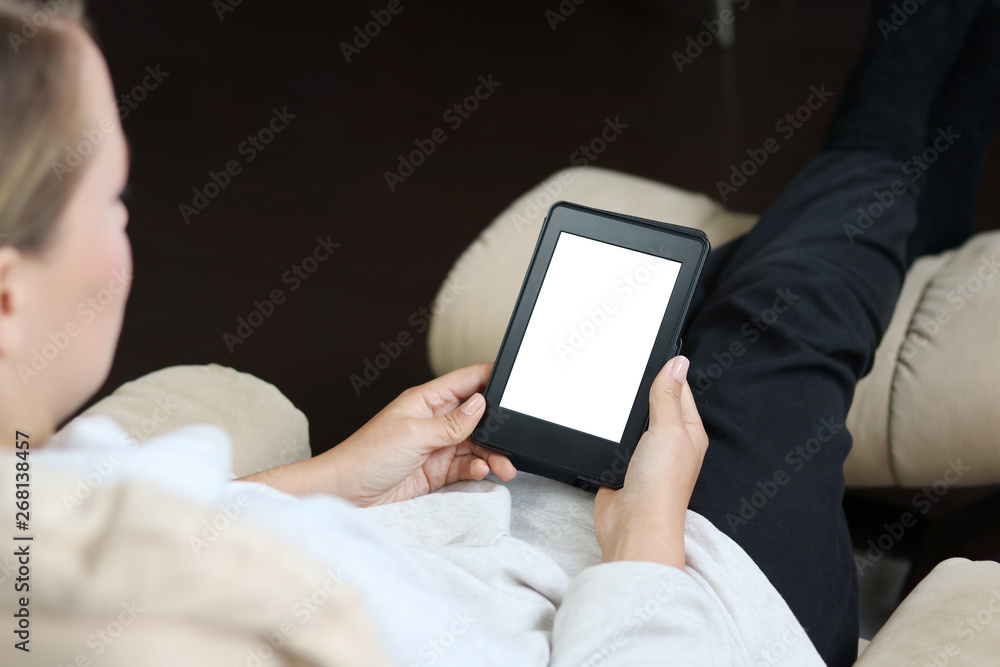 woman using a ebook reader