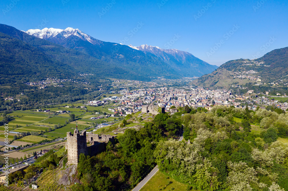 Valtellina (IT) - Vigneti del Grumello nei pressi di Sondrio 