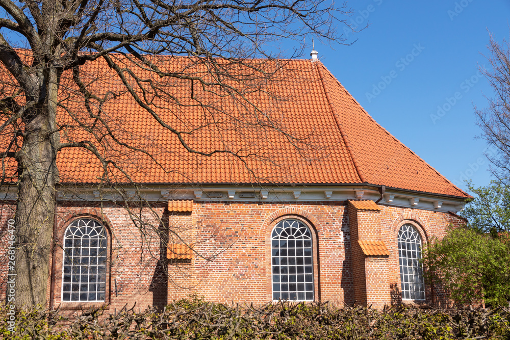 Die evangelisch-lutherische Kirche St. Matthias in Jork, Niedersachsen