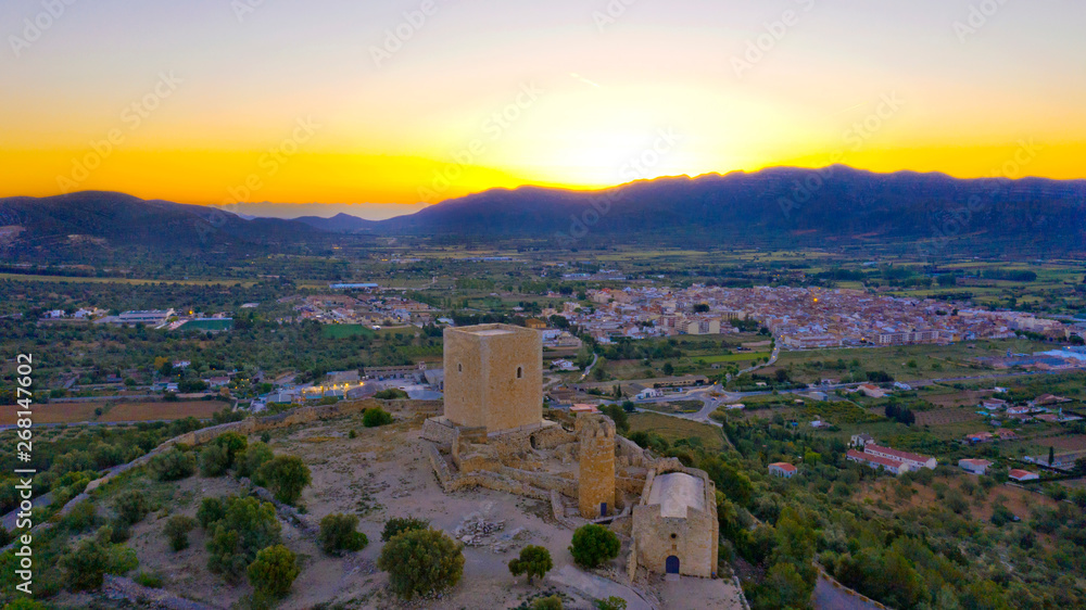 Obraz premium Castillo en Montaña