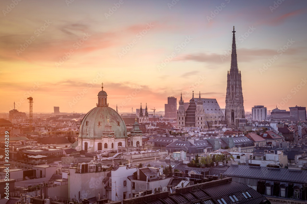 Vienna Skyline with St. Stephen's Cathedral, Vienna, Austria - obrazy, fototapety, plakaty 