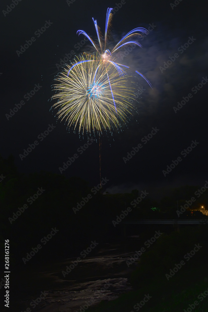 伊達のふるさと夏まつり 割物花火 date fireworks festival in Fukushima Japan 伊達のふるさと夏まつり 割物花火 date fireworks festival in Fukushima Japan