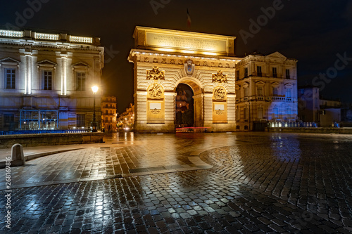 Porte du Peyrou - triumphal arch in Montpellier. Montpellier, Occitanie, France © romas_ph