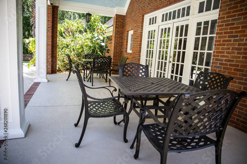 Black Iron Metal Seating Ou...