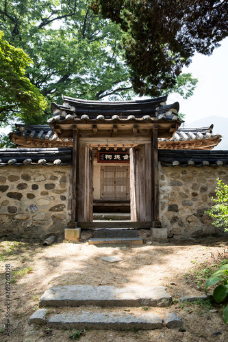Maengssi Haengdan House in Asan-si, South Korea. © photo_HYANG