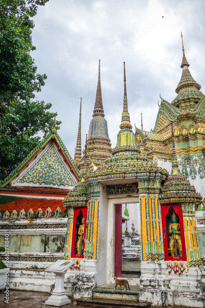 Fototapeta premium Wat Pho, Bangkok, Thailand