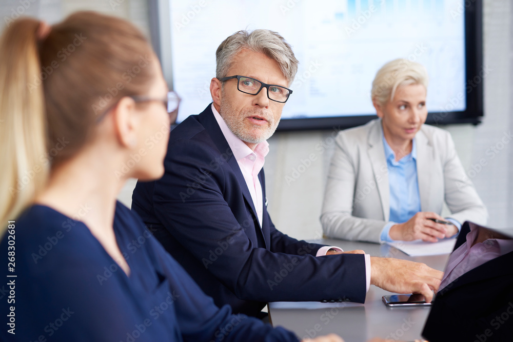 custom made wallpaper toronto digitalConfident leader convincing about his opinion during conference