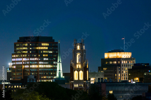 New Haven, Connecticut, USA The city skyline and Yale University.