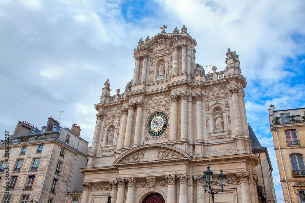 The church in Paris built in Baroque style
