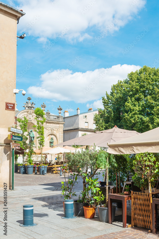 Fototapeta premium NANCY, FRANCE - June 23, 2018: Outdoor cafe restaurant in Old Town Nancy, France