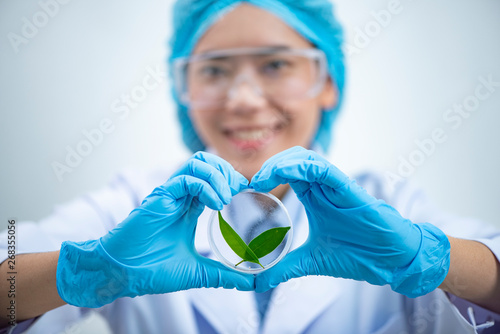 the scientist, dermatologis...