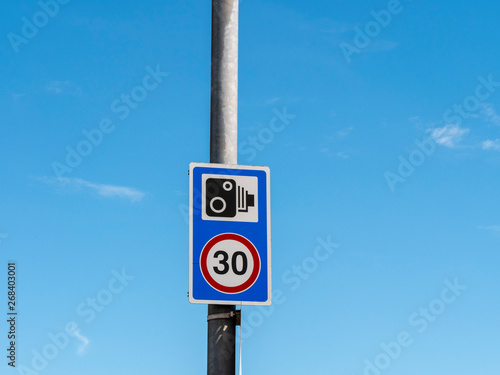 Sign warning of speed cameras