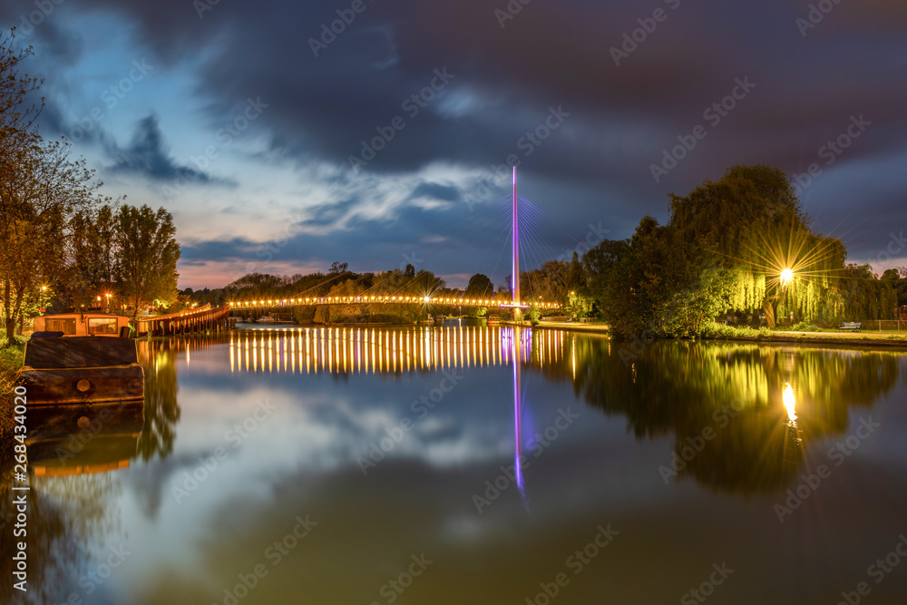 Fototapeta premium Christchurch Bridge, Reading Berkshire United Kingdom