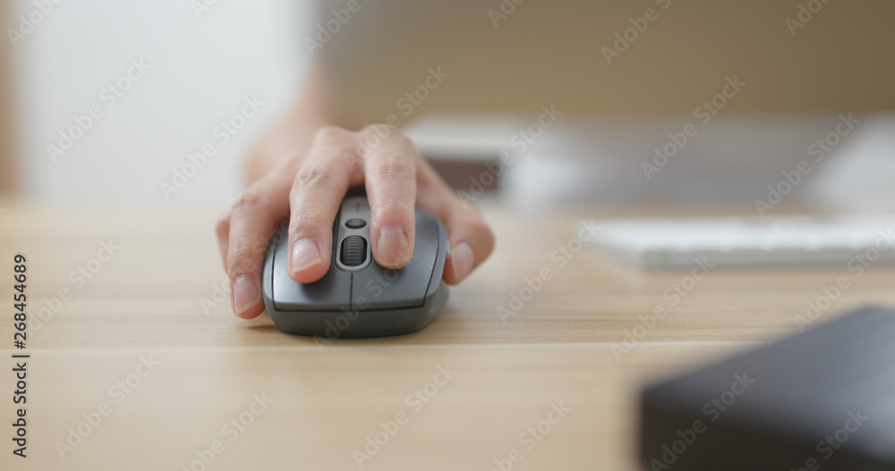Fototapeta premium Woman work on computer in office