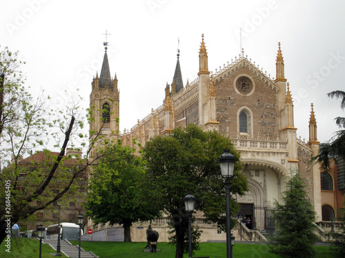 cathedral in madrid