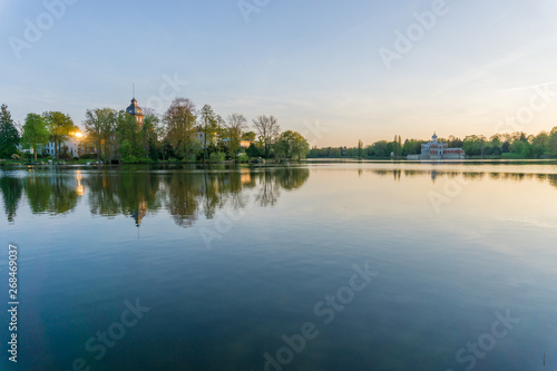 Potsdam Heiliger See mit Marmorpalais im Hintergrund © AllthingsBerlin