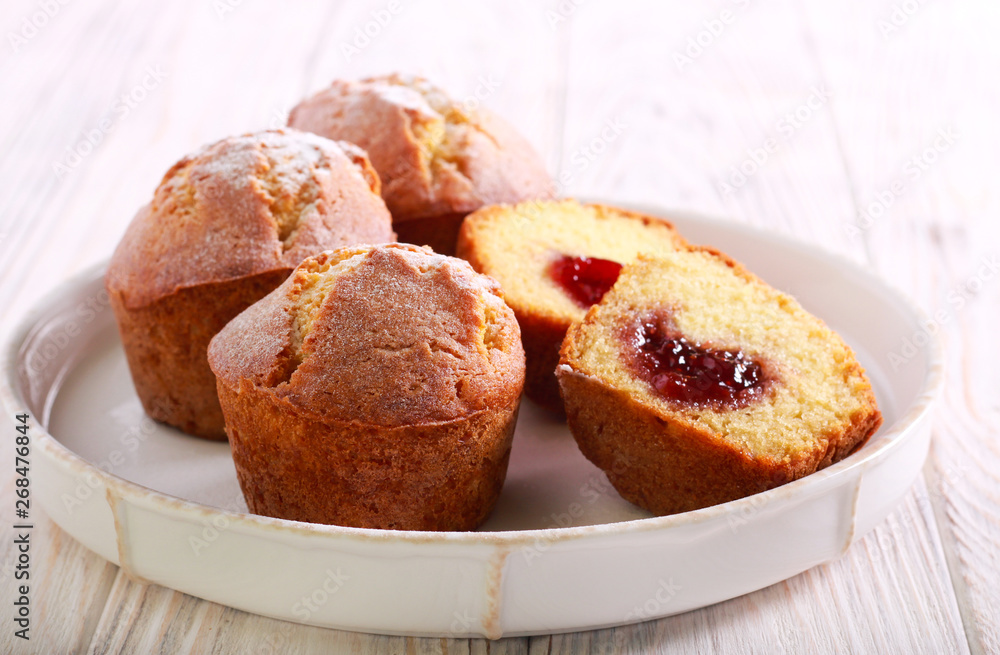 Doughnut muffins with jam filling