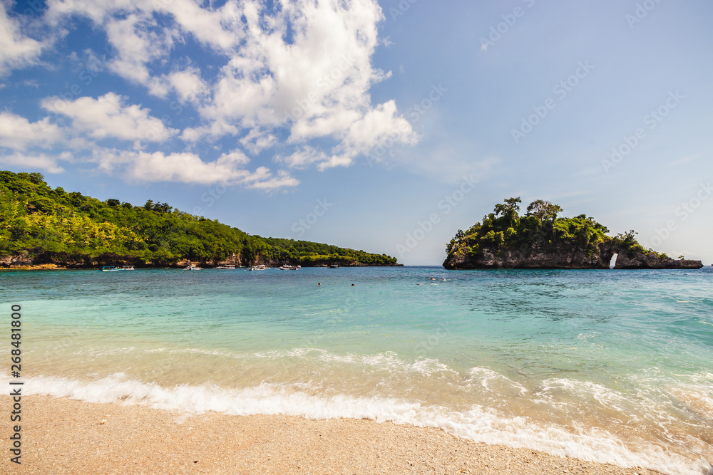 Fototapeta premium Crystal beach, Nusa Penida, Indonesia