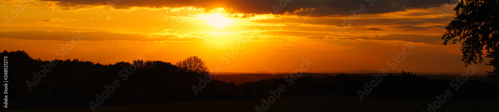 Sonnenuntergang Aske 15.05.19 Panorama 1 