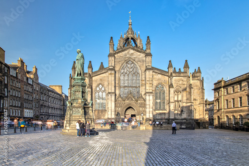 St Giles Cathedral in Edinburgh , Scotland