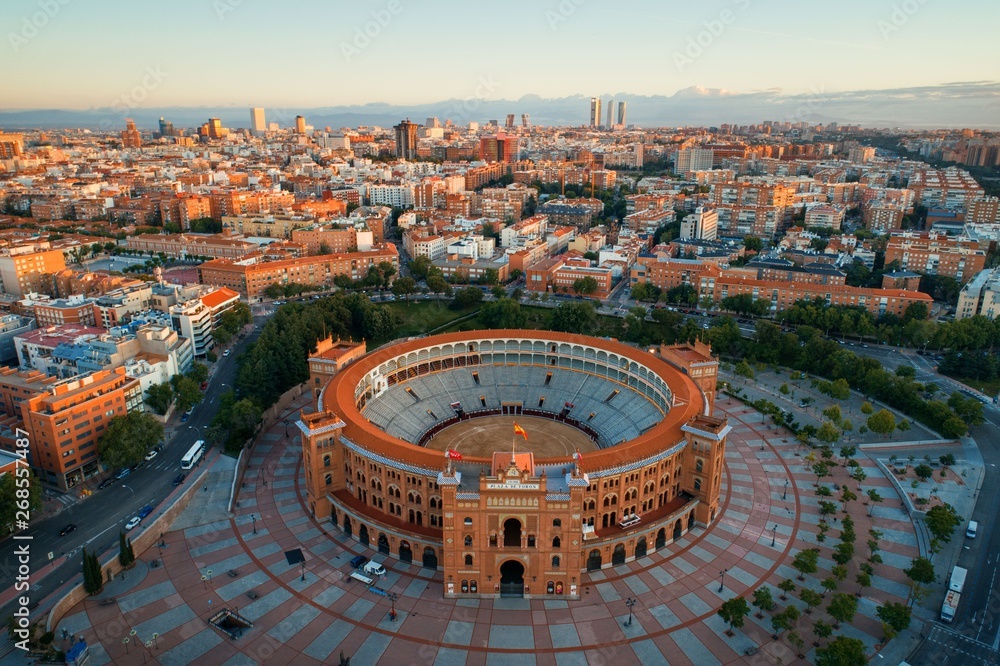 Madrid Las Ventas Bullring aerial view - obrazy, fototapety, plakaty 