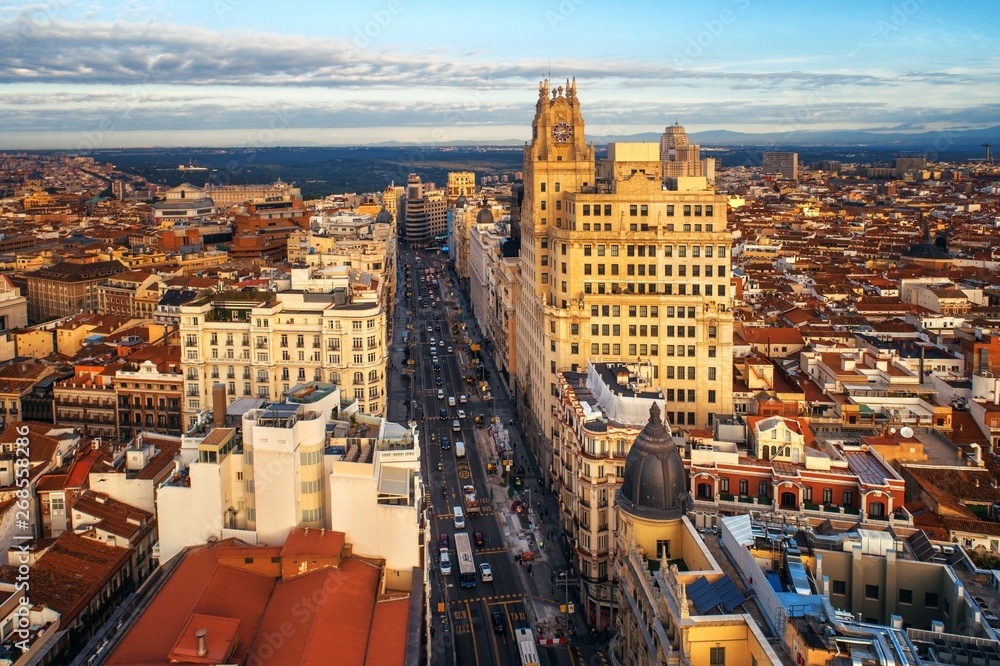 Obraz premium Aerial view of Gran Via