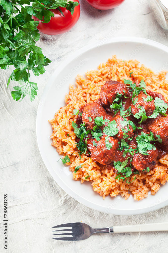 Meatballs with red rice Meatballs with red rice