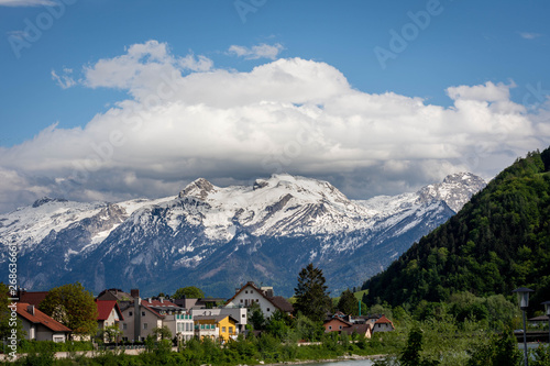 Wohnen am Fu   der Alpen