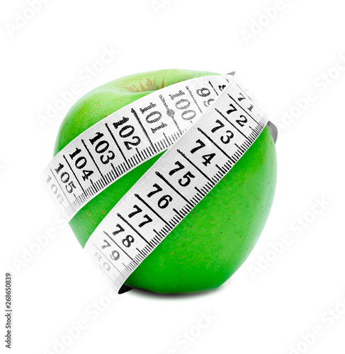 Massband um Apfel isoliert