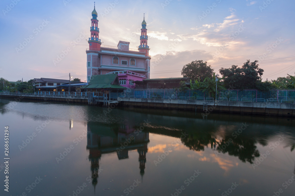 YAM I YA TUN MUSLIMIN (SURAO DAENG)  Mosque in Bangkok , Thailand