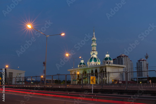 YAMIUN ITHAT (HUA MAK YAI) Mosque in Bangkok , Thailand