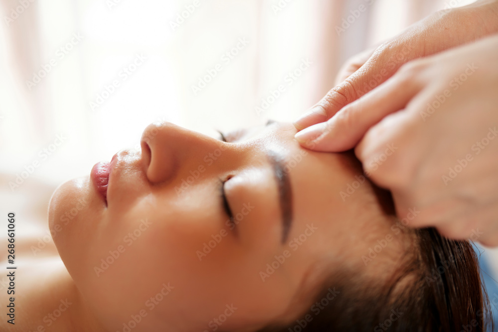 Anti-aging face massage Anti-aging face massage