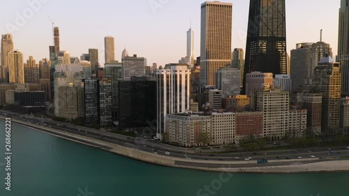 Chicago Lakeshore Drive Speed Ramp Hyperlapse [4K]