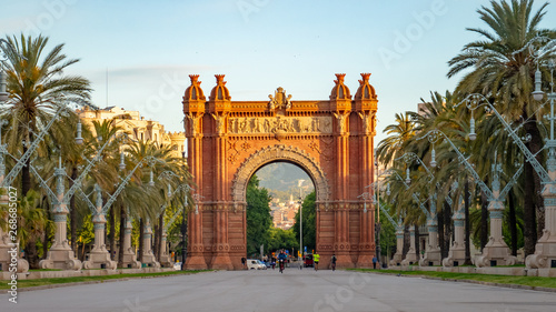 Photo The Arc de Triomf is a triumphal arch in the city of Barcelona in Catalonia, Spa