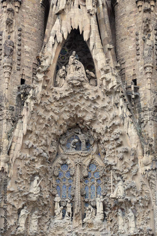 Φωτογραφία Detail of Nativity facade of Sagrada Familia church in Barcelona