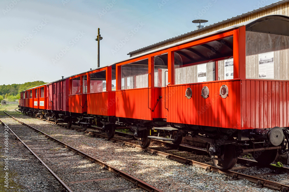 wagon rouge wagon rouge