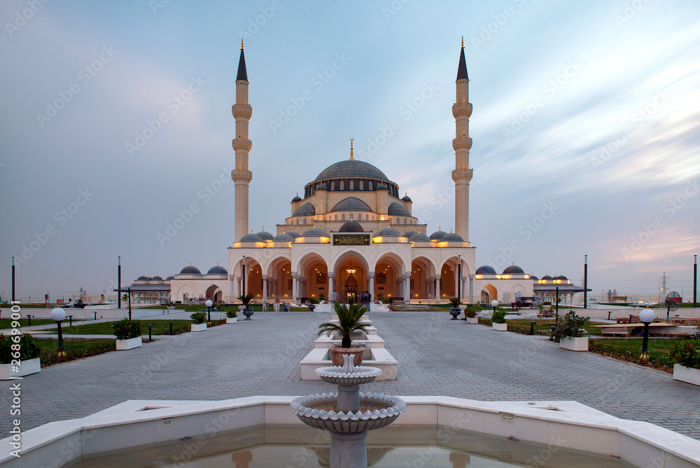 Obraz premium Grand Mosque in Sharjah