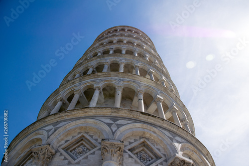 Der schiefe Turm von Pisa in Italien