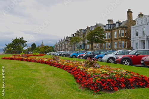 Wallpaper Mural Park at St Andrew, Scotland Torontodigital.ca