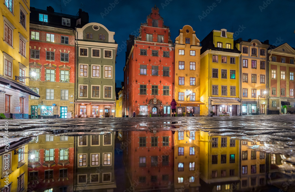 Obraz premium Gamla Stan at night, Stockholm, Sweden