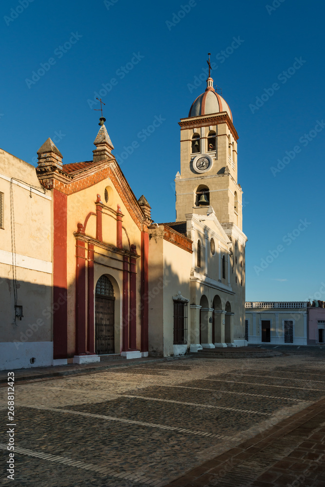Kuba, Bayamo; Die Kathedrale Santisimo Salvador de Bayamo.
